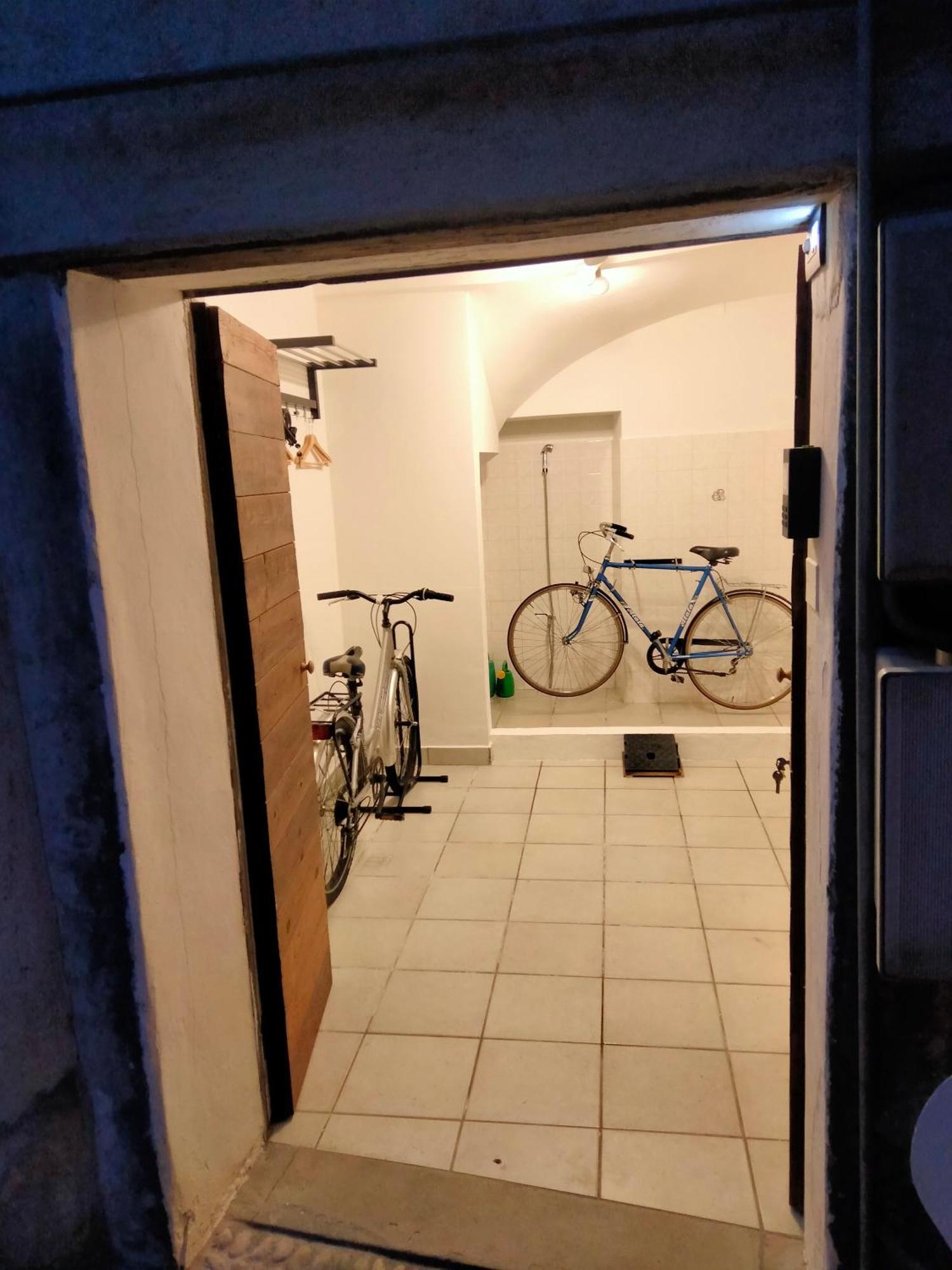 Casa Storta - Cycle Garage Con Biciclette Villa Pisogne Dış mekan fotoğraf